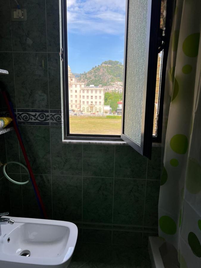 Entire Apartment Castle View Berat Exteriör bild